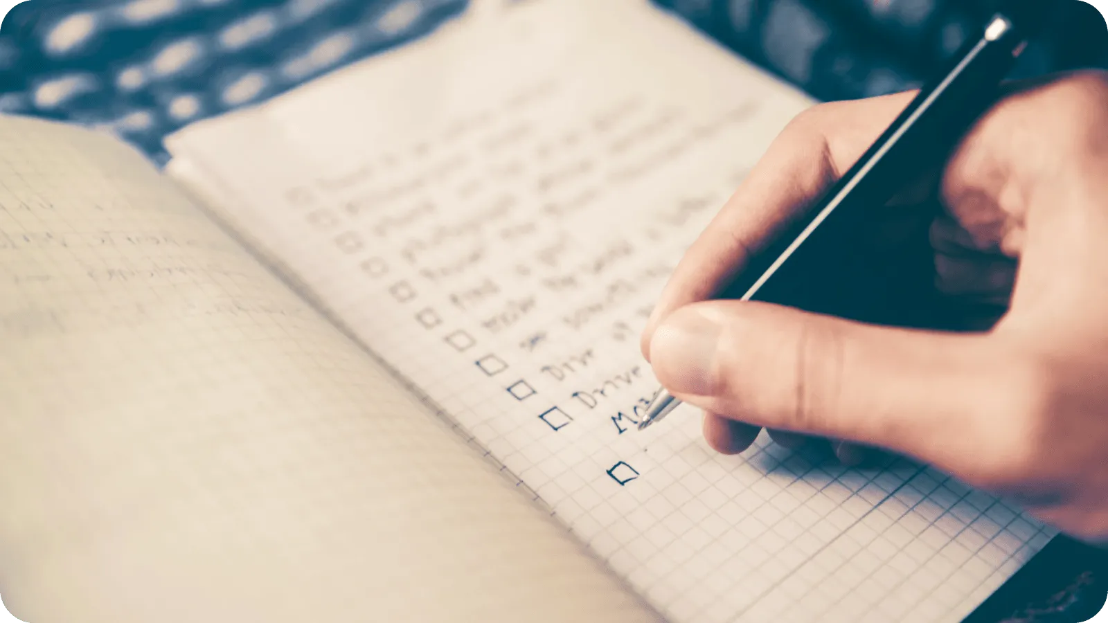 Planning the next workday in advance to reduce anxiety and free up mental space